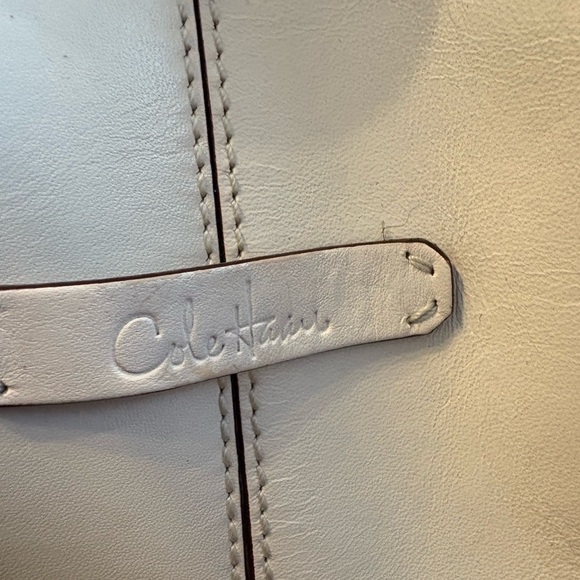 Cole Haan Cream Tote with Intricate Pattern and Structured Design - Picture 4 of 15